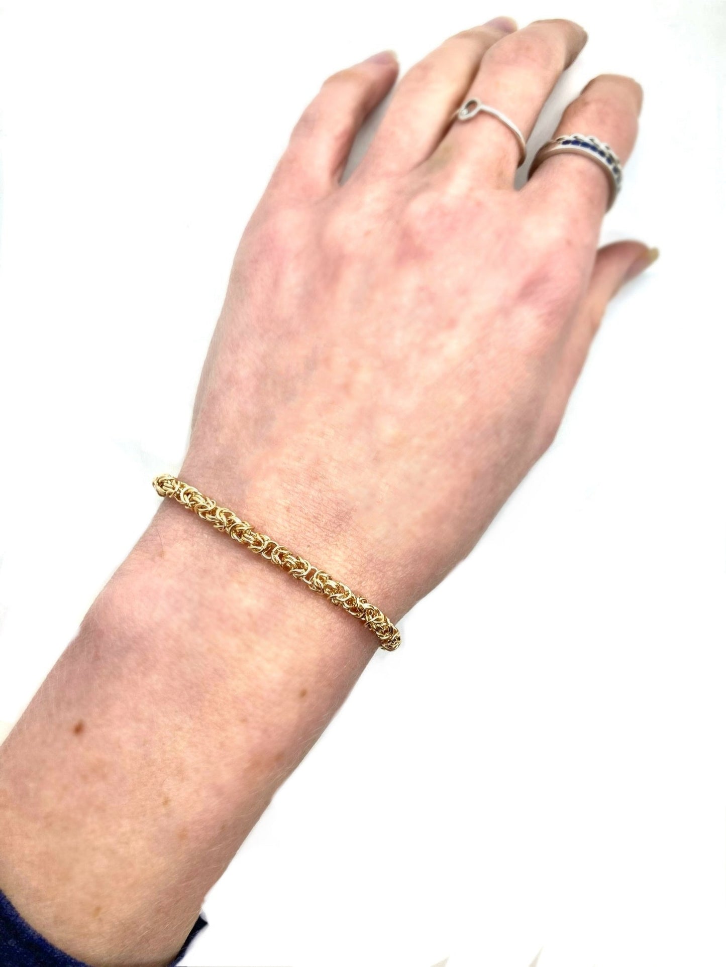 Delicate Byzantine Chainmaille Bracelet in 14K Gold Fill