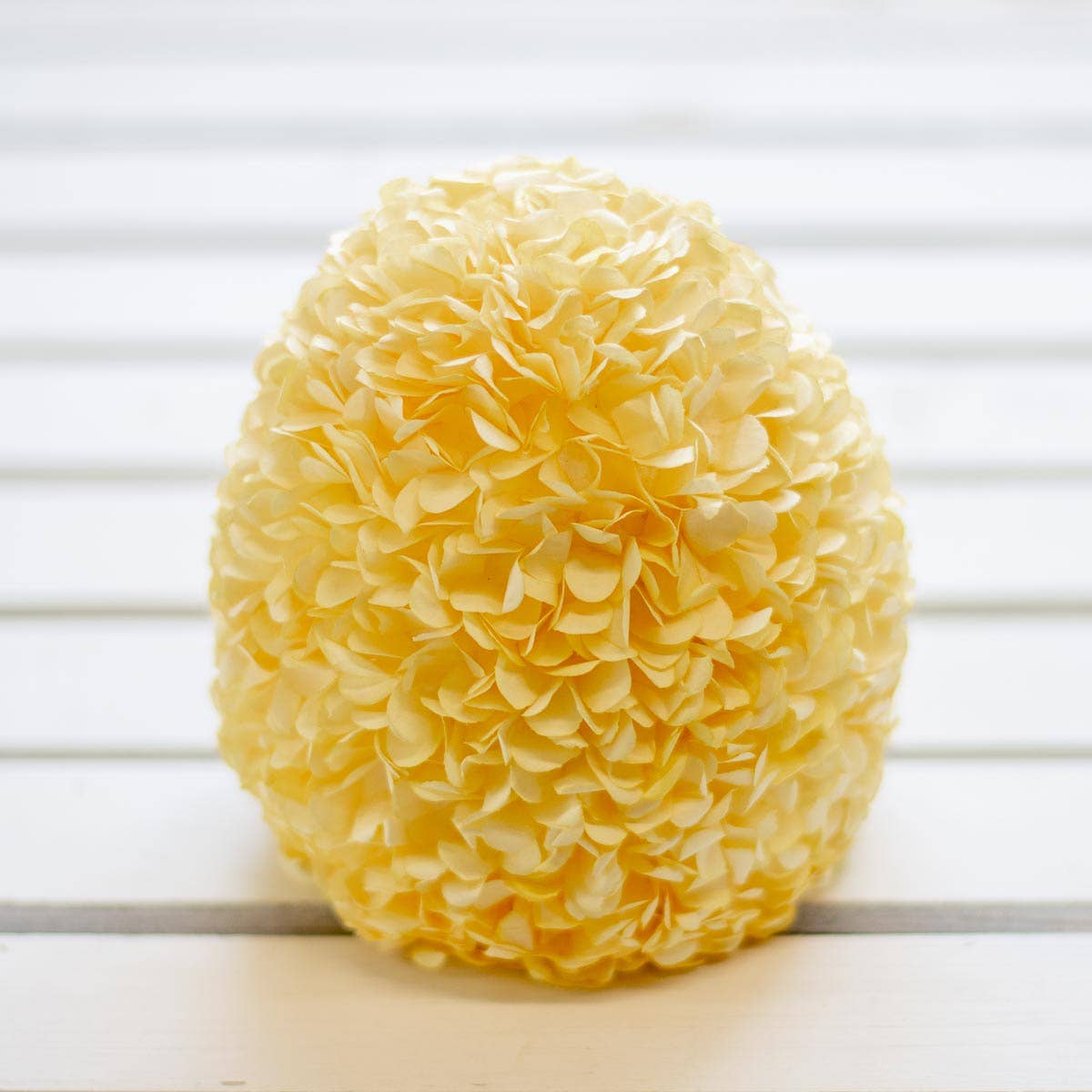 Hydrangea Egg   Yellow   6.5"