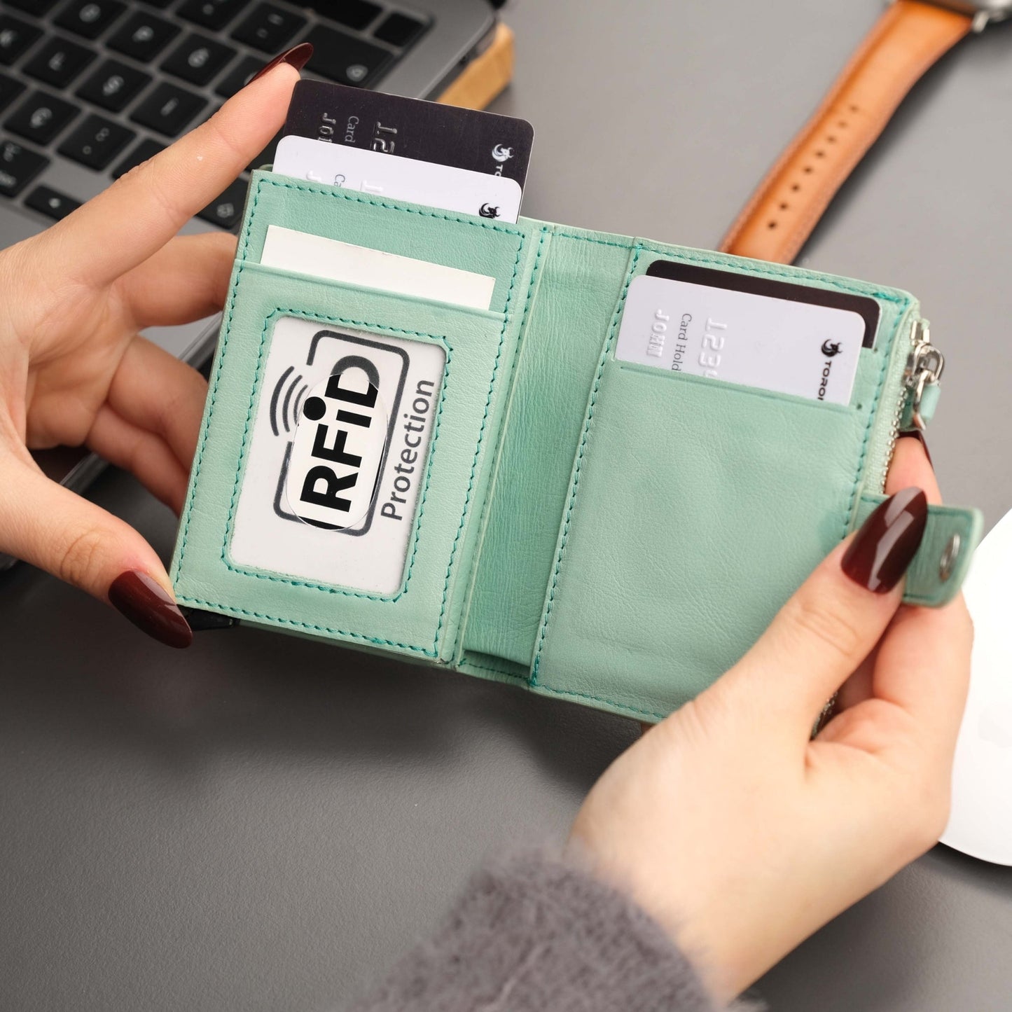 Glenrock Green Leather Pop-up Cardholder Wallet