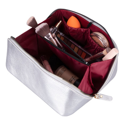 Haines Leather Cosmetic Bag – Stylish & Durable Makeup Bag for Travel