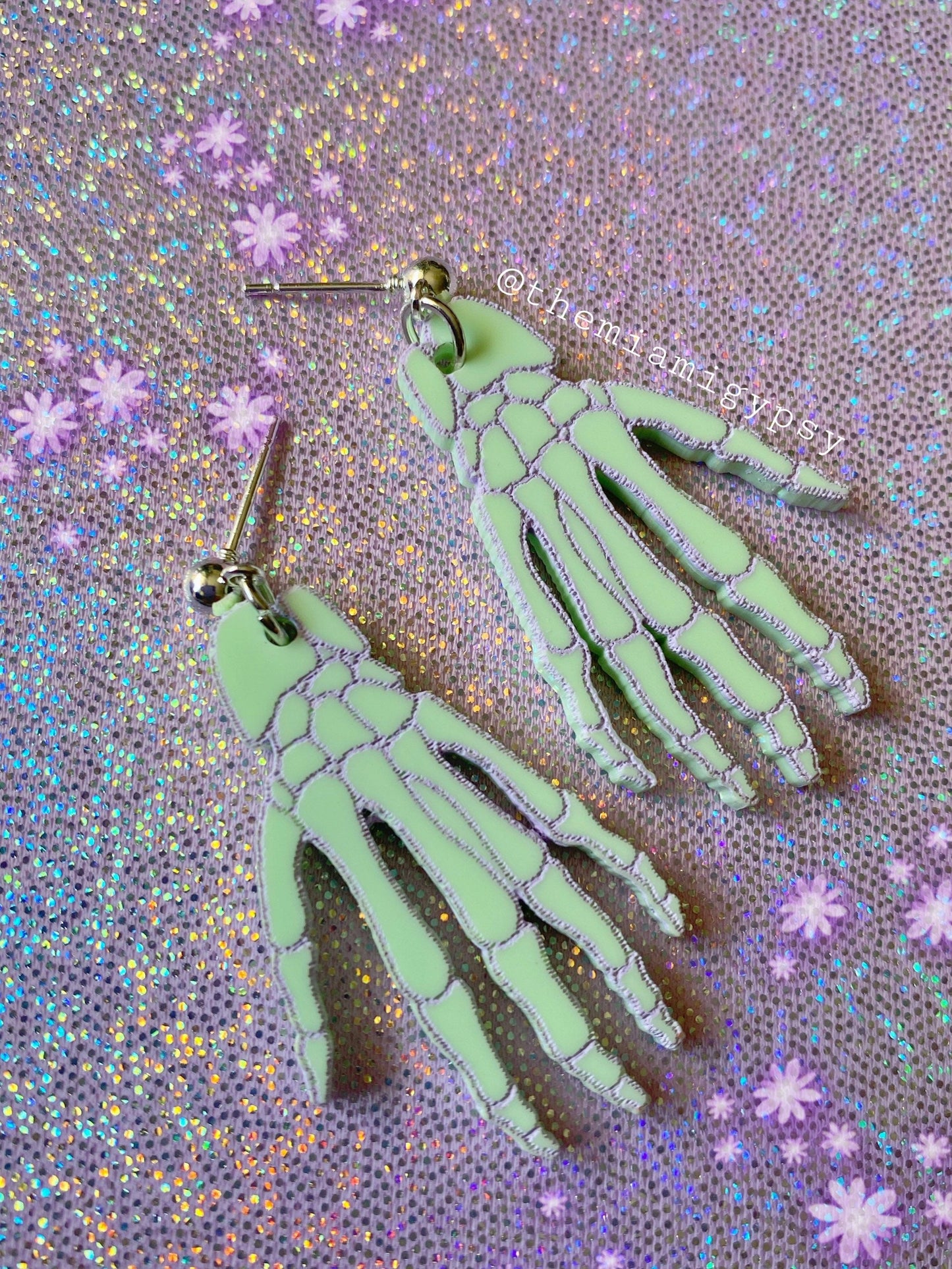 Kawaii Skeleton Hand Earrings