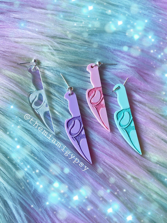 Kawaii Scream Knife Earrings