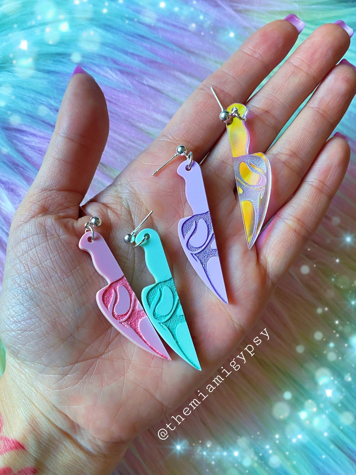 Kawaii Scream Knife Earrings