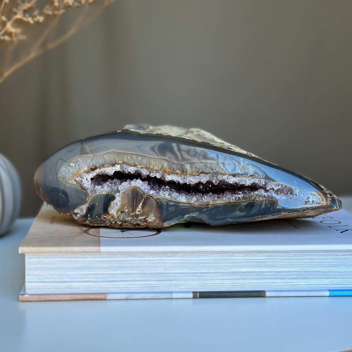 Amethyst geode huge, authentic amethyst