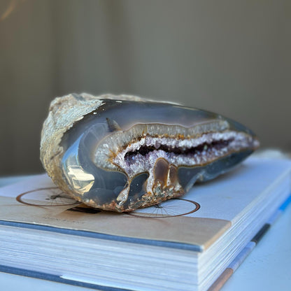 Amethyst geode huge, authentic amethyst