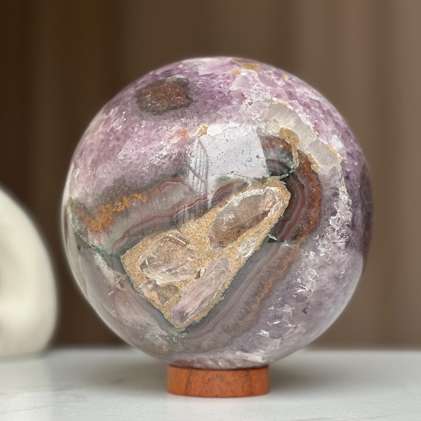 Amethyst Geode Big, Amethyst sphere
