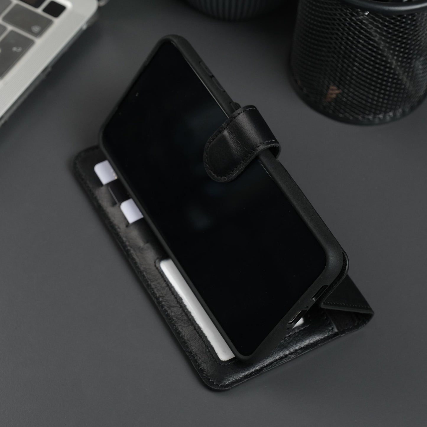 Leather Samsung Galaxy S25 Plus Wallet Case | Buffalo