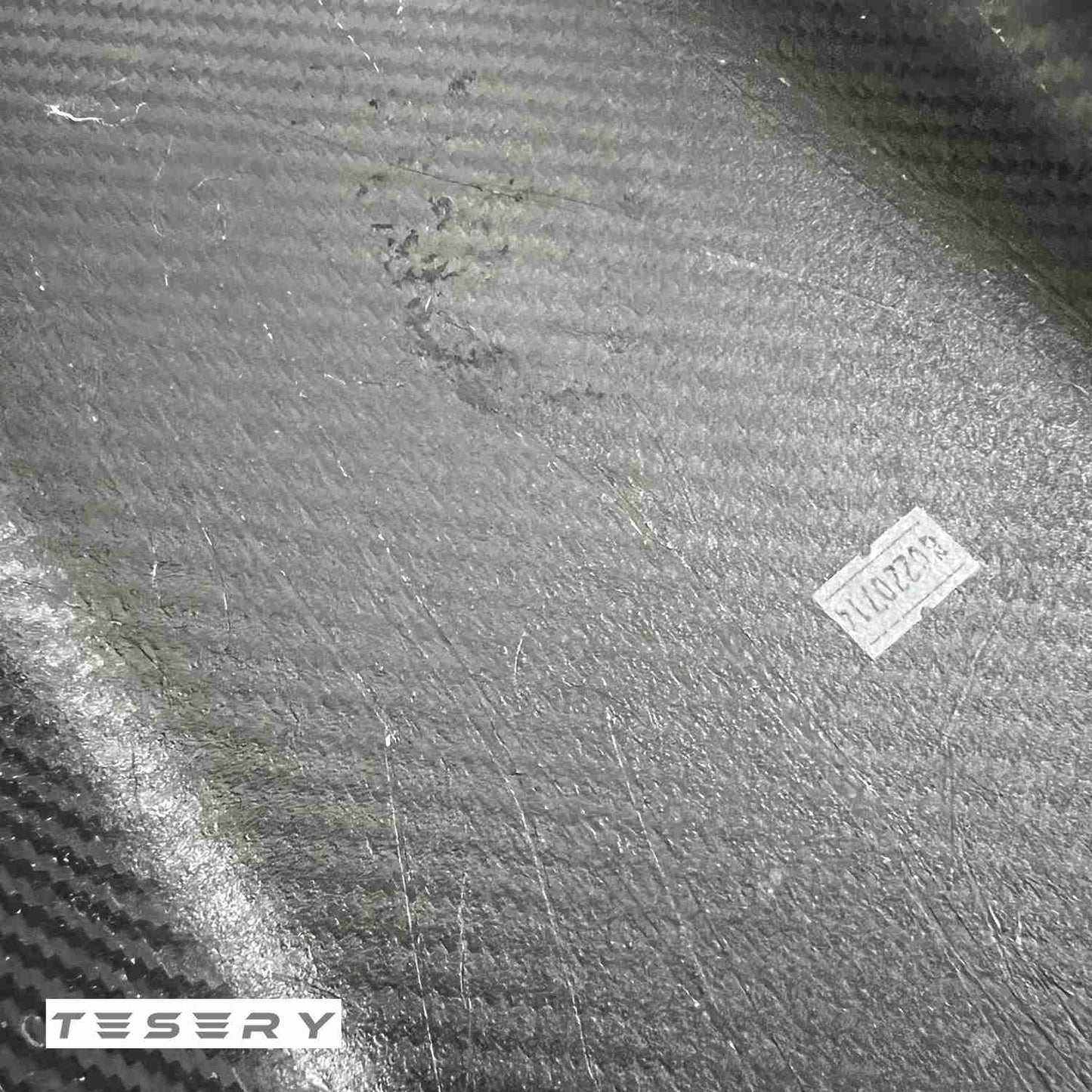 TESERY Model Y / 3 Armrest Cover - Dry Carbon Fiber Interior Mods