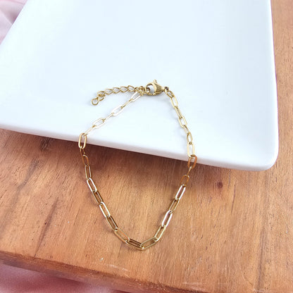 Luxe Gold Delicate Paper Clip Bracelet