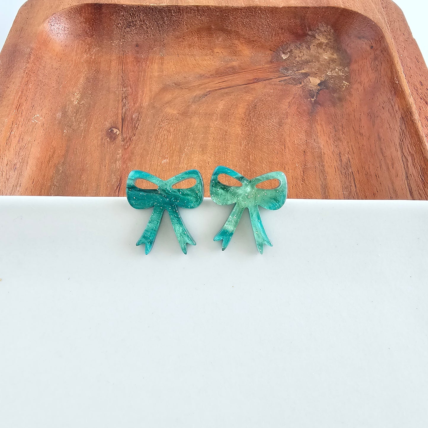 Bow Studs - Green Shimmer
