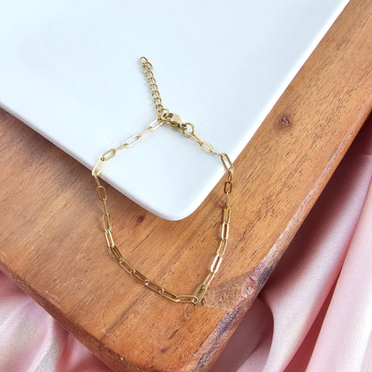 Luxe Gold Delicate Paper Clip Bracelet