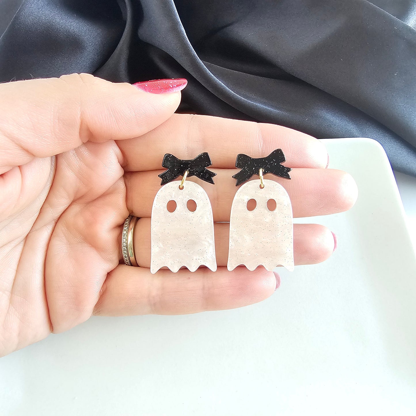 Bow Ghost Earrings - Light Pink Shimmer