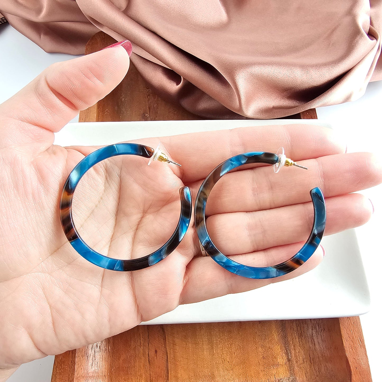 Cameron Hoops - Mocha & Blue