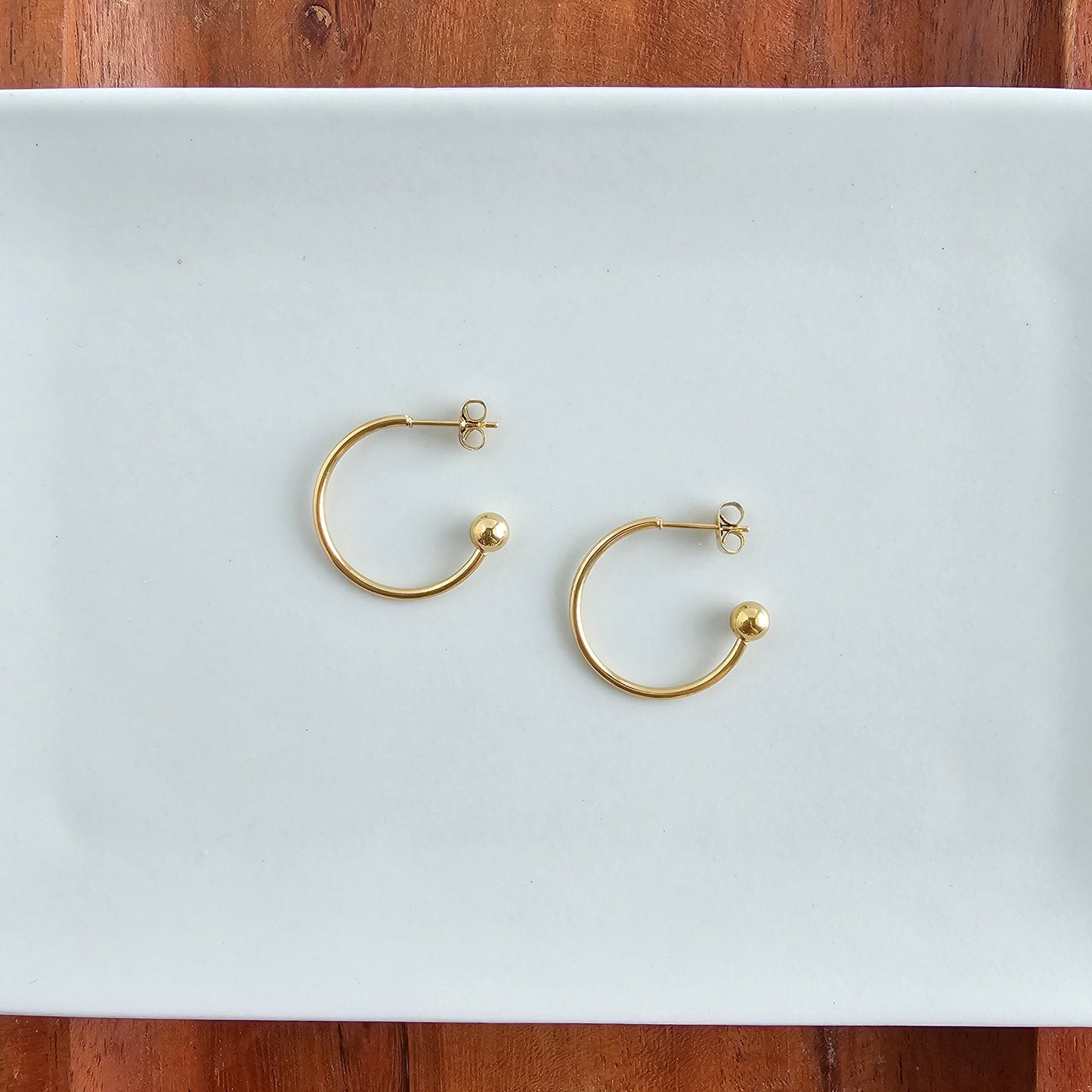 Magnolia Hoops - Amber