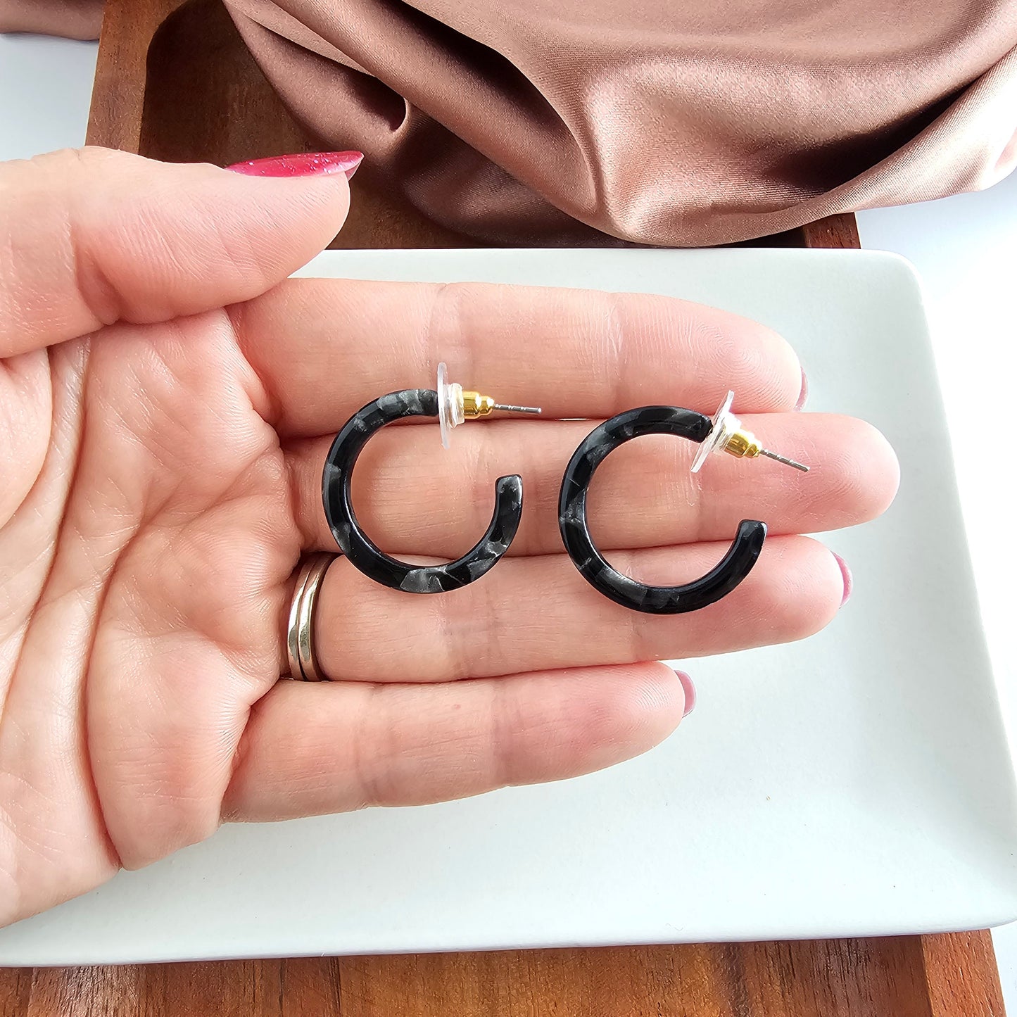 Cam Mini Hoops - Black