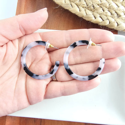 Camy Hoops - Snow Tortoise