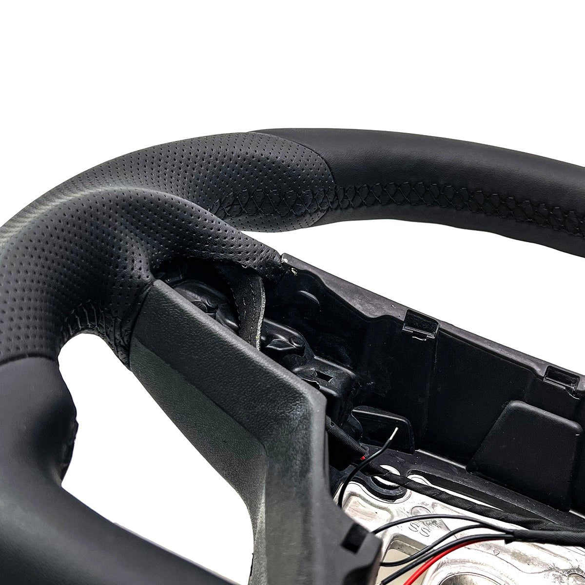 Round Steering Wheel Replacement for Tesla Model S / X 2021-2025