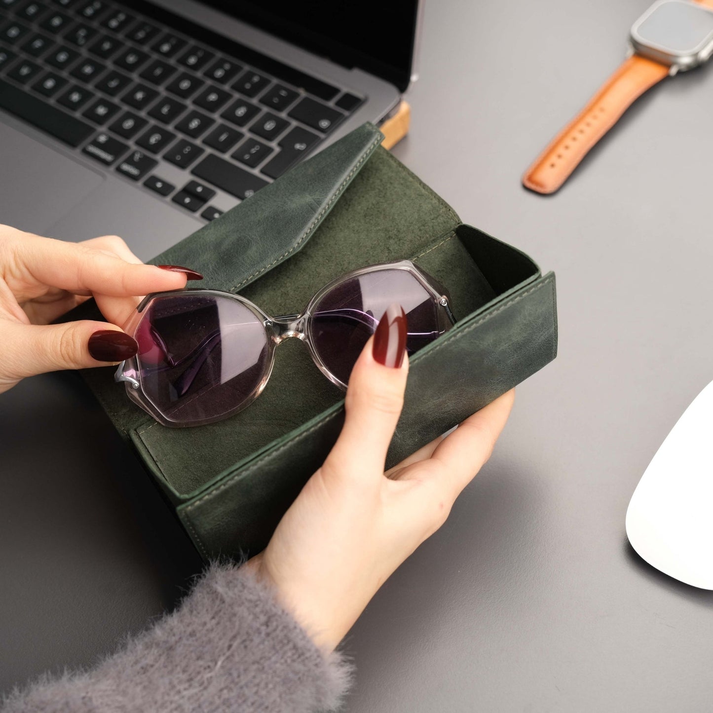 Triangle Leather Glasses Case – Vintage Eyewear Holder